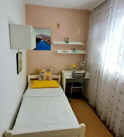 Camelia Apartman Lägenhet