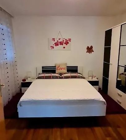 Camelia Apartman * Mostar